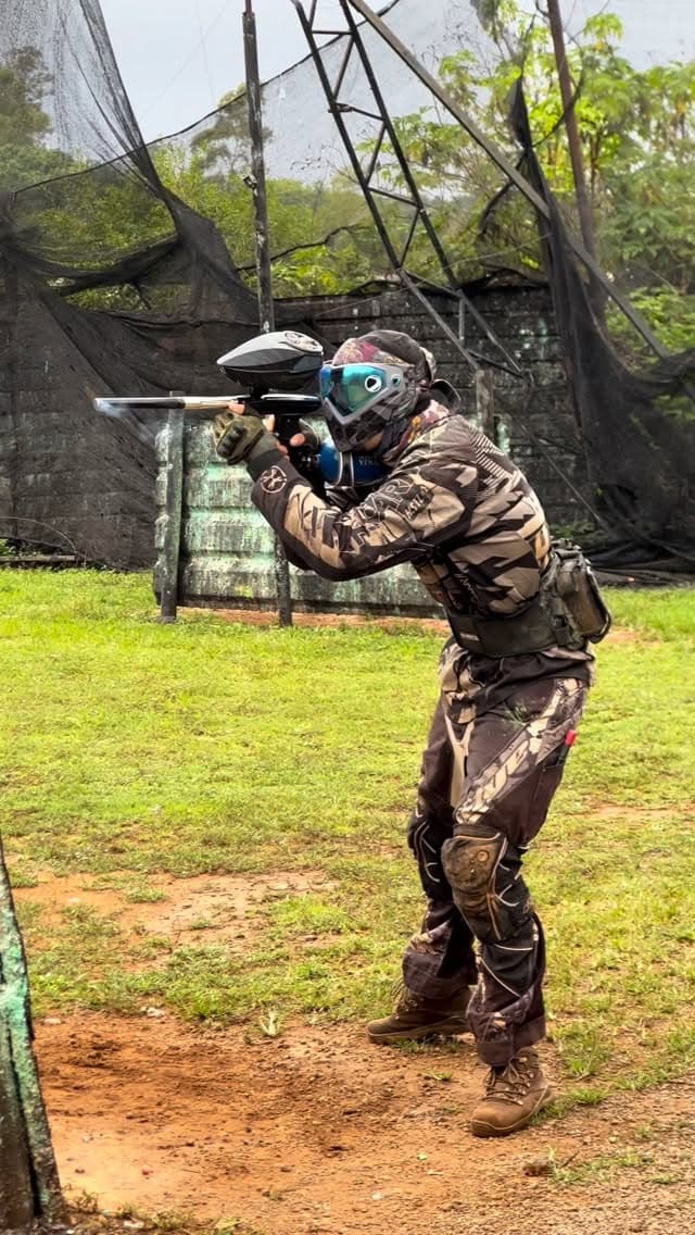 Domingo de jogo de paintball aberto no campo do Gama DF